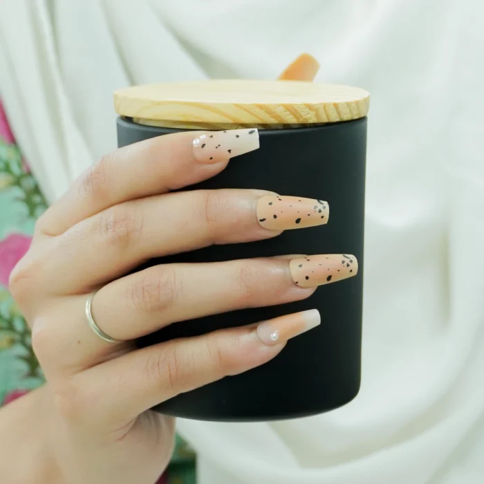 press on nail latest design